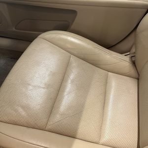 صورة مصغرة 59 لـ 2013 Lexus ES 300H BASE