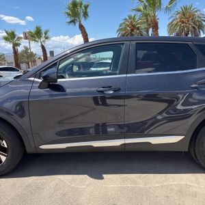 2026 KIA SPORTAGE LX 照片 4