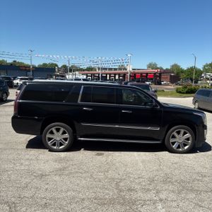 CADILLAC ESCALADE ESV LUXURY - 10