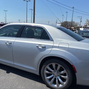 CHRYSLER 300 TOURING - 6