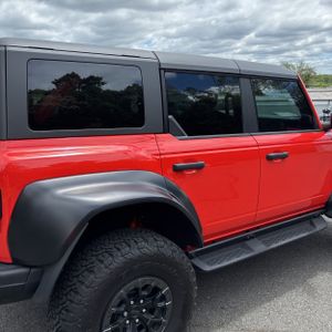 FORD BRONCO RAPTOR - 9