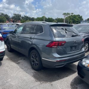 صورة 5 لـ 2024 Volkswagen TIGUAN SE