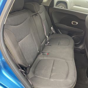2016 KIA SOUL + thumbnail 34