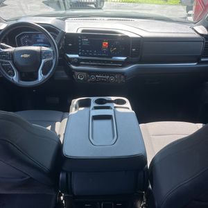 2022 Chevrolet SILVERADO 1500 LT thumbnail 36