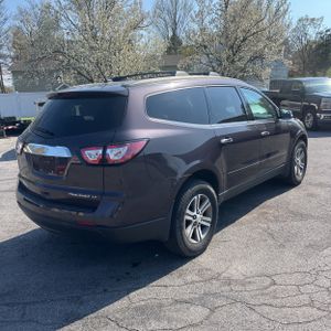 CHEVROLET TRAVERSE LT - 8