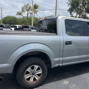 FORD F-150 XLT - 9