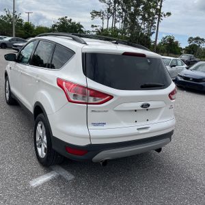 FORD ESCAPE SE - 5