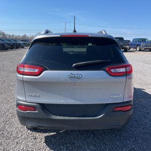 JEEP CHEROKEE LATITUDE PLUS - 7