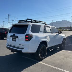 صورة 8 لـ 2020 Toyota 4RUNNER TRD PRO