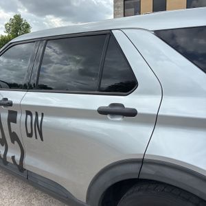 FORD EXPLORER BASE - 6