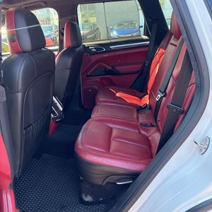 2016 Porsche CAYENNE GTS 照片 34