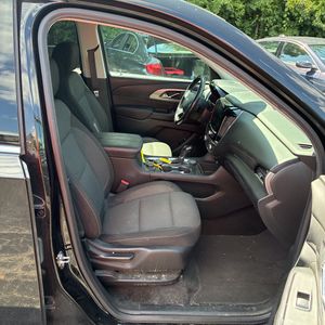 صورة مصغرة 33 لـ 2018 Chevrolet TRAVERSE LT CLOTH