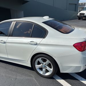BMW 3 SERIES 328I - 6