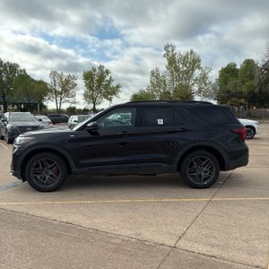 FORD EXPLORER ST-LINE - 3
