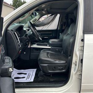 2016 RAM 2500 LARAMIE photo 32
