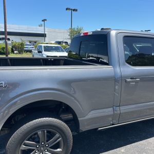 FORD F-150 LARIAT - 9