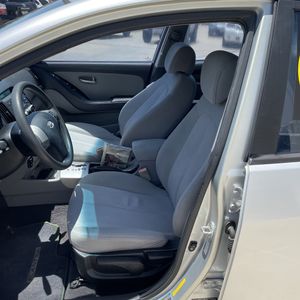 2009 Hyundai ELANTRA GLS — миниатюра 32