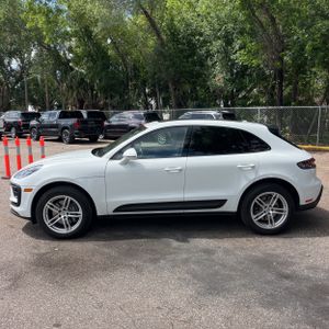 PORSCHE MACAN - 3
