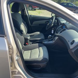 2013 Chevrolet CRUZE LS AUTO — миниатюра 32