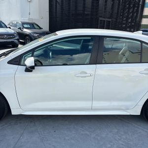 2022 Toyota COROLLA LE 照片 4