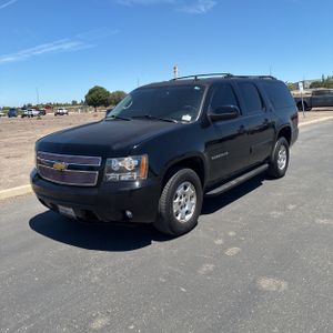 صورة 1 لـ 2013 Chevrolet SUBURBAN LT