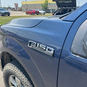 2015 FORD F-150 XLT — миниатюра 23