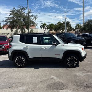 صورة 10 لـ 2023 JEEP RENEGADE TRAILHAWK