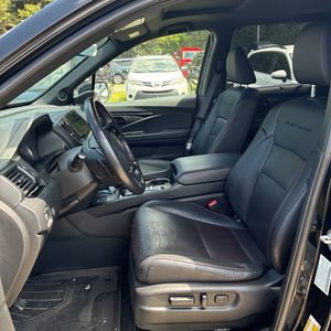 صورة 32 لـ 2024 Honda PASSPORT BLACK EDITION