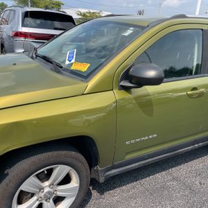 صورة 2 لـ 2012 JEEP COMPASS SPORT