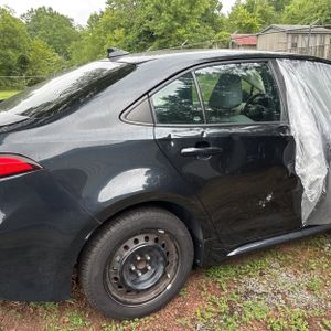 صورة 9 لـ 2021 Toyota COROLLA LE