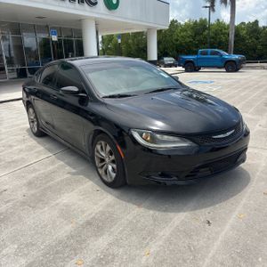 2015 Chrysler 200 S — миниатюра 12