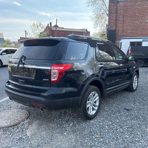 FORD EXPLORER XLT - 8