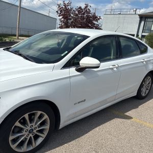 FORD FUSION HYBRID SE - 2