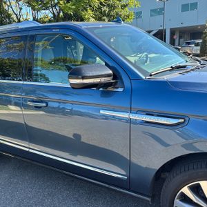 2020 Lincoln NAVIGATOR L RESERVE photo 13
