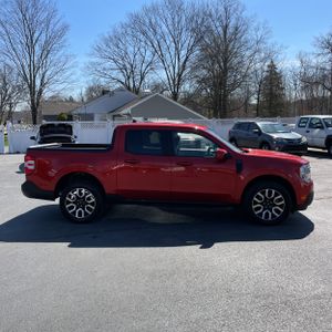 FORD MAVERICK LARIAT - 10