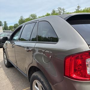 FORD EDGE SEL - 4