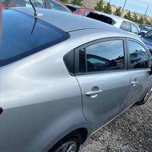 صورة 6 لـ 2013 KIA RIO LX