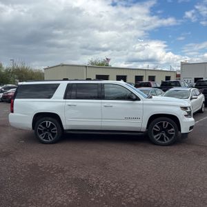 CHEVROLET SUBURBAN PREMIER - 10