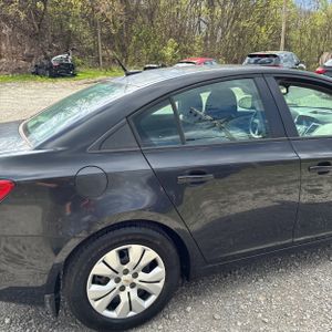 CHEVROLET CRUZE LS AUTO - 9