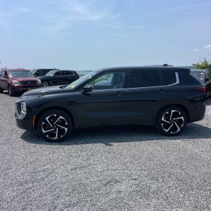 2022 Mitsubishi OUTLANDER SE — фото 3
