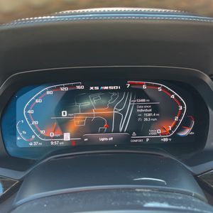 صورة 41 لـ 2020 BMW X5 M50I