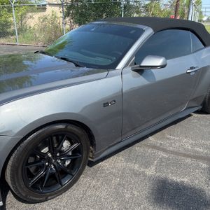 FORD MUSTANG GT PREMIUM - 2