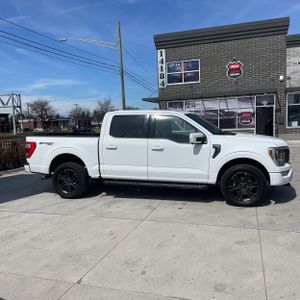 FORD F-150 LARIAT - 10