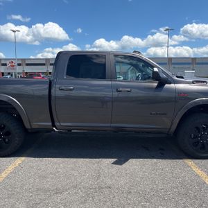 2020 RAM 2500 LARAMIE — миниатюра 11