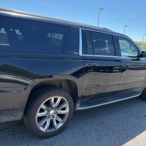 CHEVROLET SUBURBAN LTZ - 9