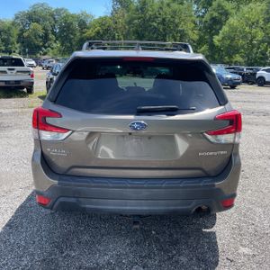 صورة 7 لـ 2019 Subaru FORESTER PREMIUM
