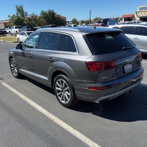 AUDI Q7 55 PREMIUM - 5