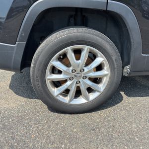 صورة مصغرة 19 لـ 2015 JEEP CHEROKEE LIMITED