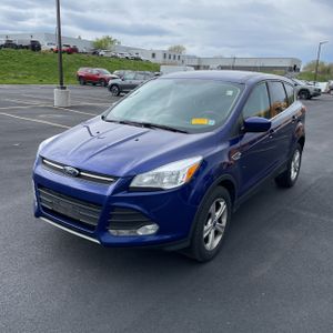 FORD ESCAPE SE - 1