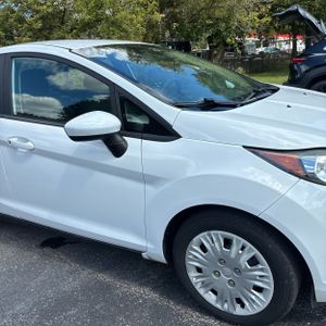 2015 FORD FIESTA S — фото 13